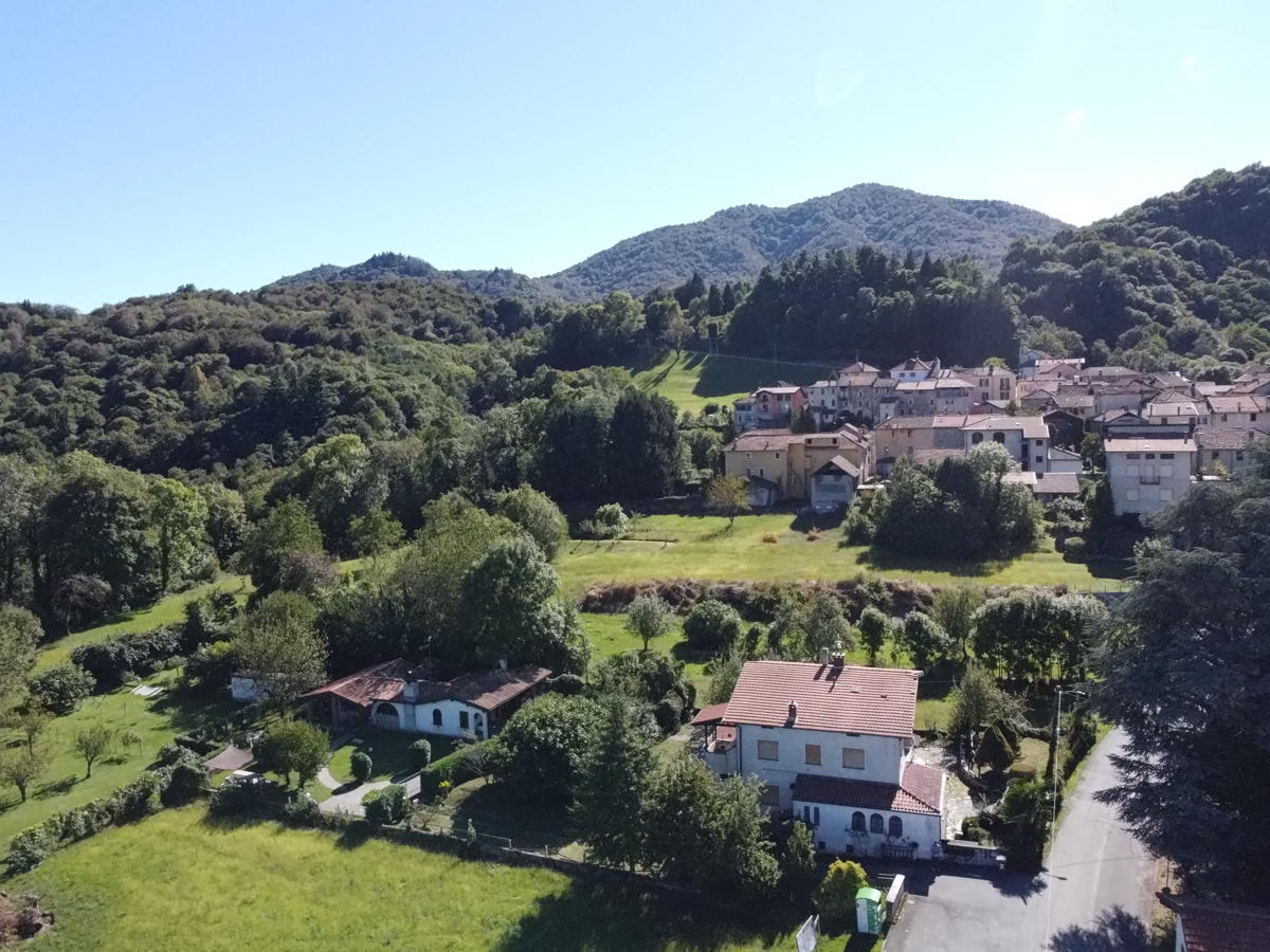 2 - Madonna del Sasso - lago d’Orta, bella villa singola di oltre 300 mq, su due piani con ASCENSORE Madonna del Sasso